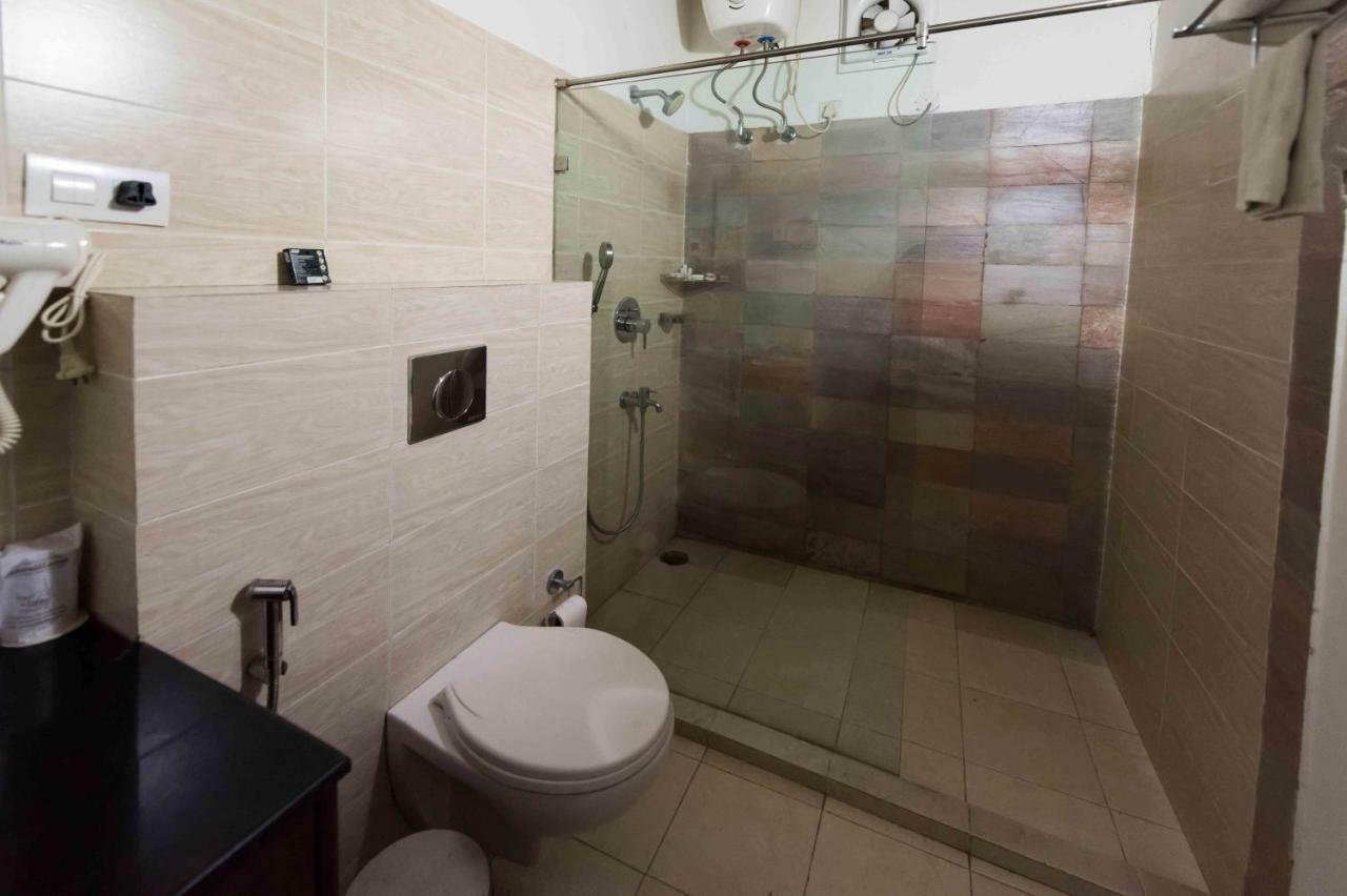 Zizina Otis Resort Gauháti Kültér fotó
