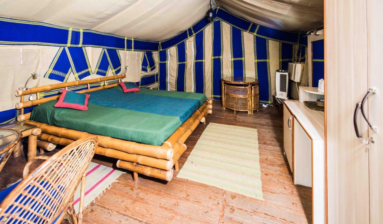 Zizina Otis Resort Gauháti Kültér fotó